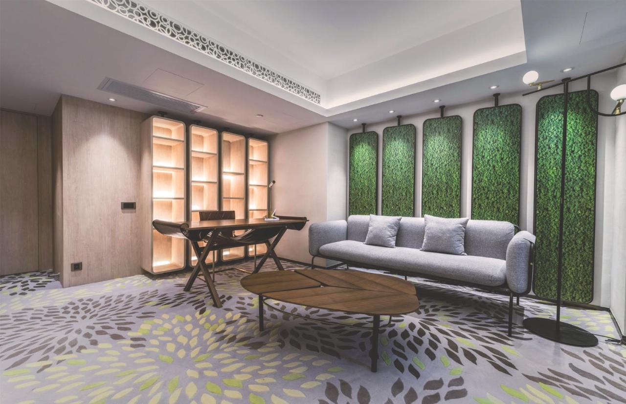 Oasis Avenue-A Gdh Hotel Хонконг Екстериор снимка