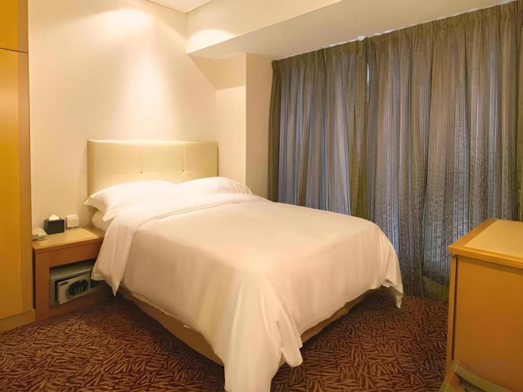 Oasis Avenue-A Gdh Hotel Хонконг Екстериор снимка