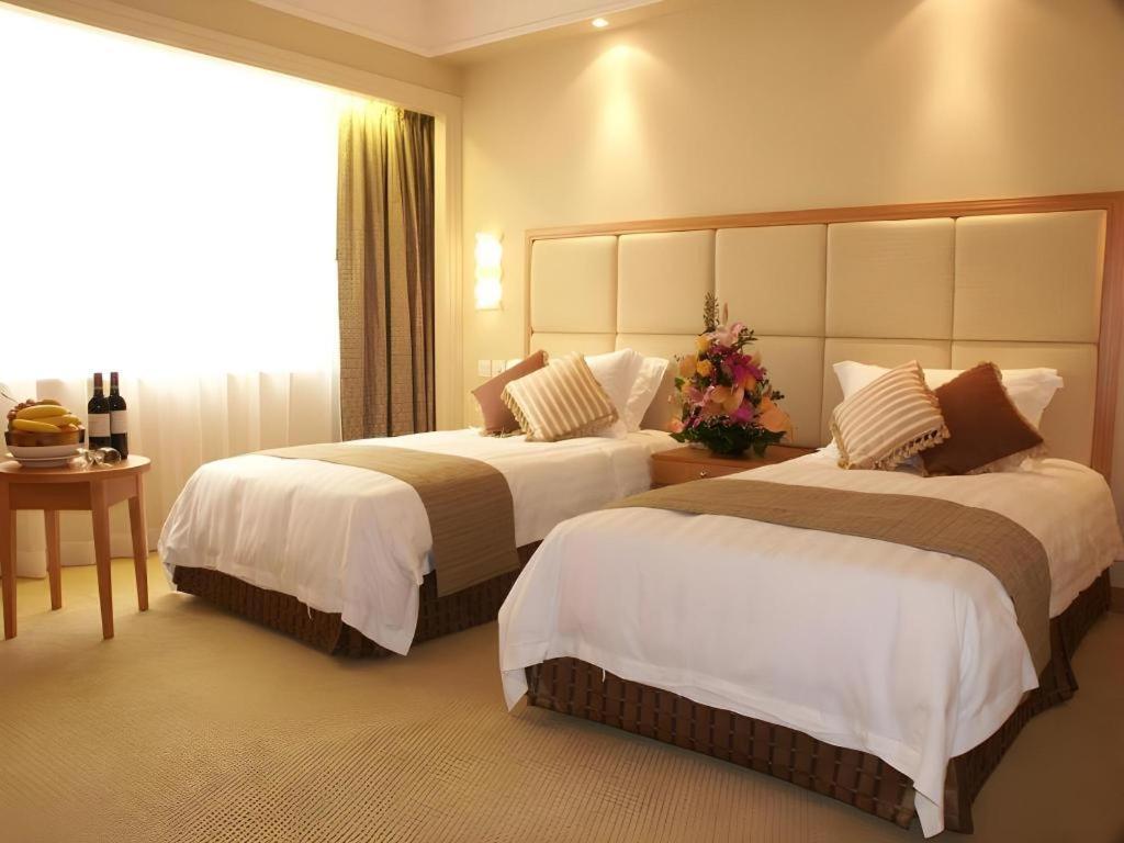 Oasis Avenue-A Gdh Hotel Хонконг Екстериор снимка
