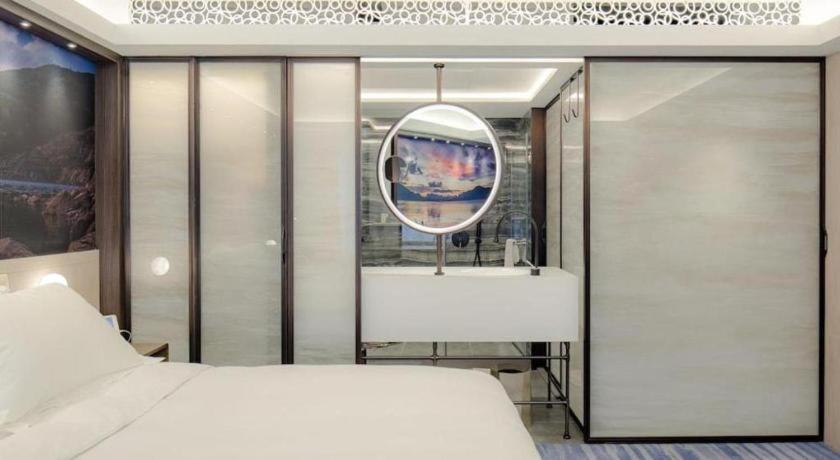 Oasis Avenue-A Gdh Hotel Хонконг Екстериор снимка